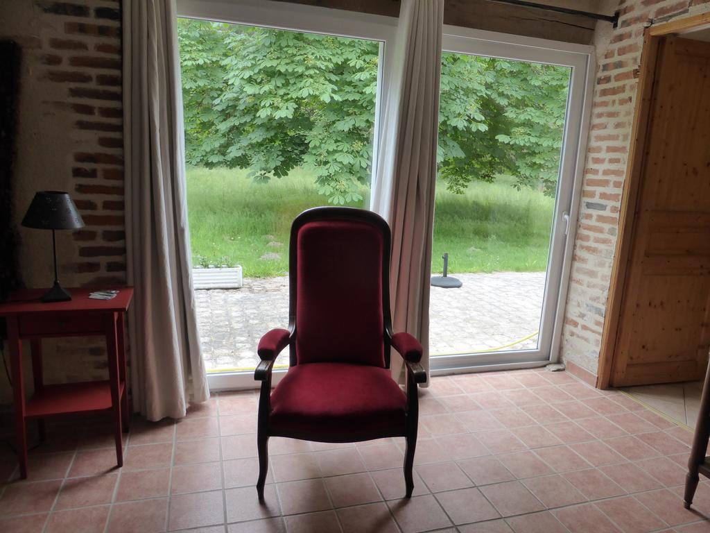 Les Fontenils Lassay-sur-Croisne Kamer foto